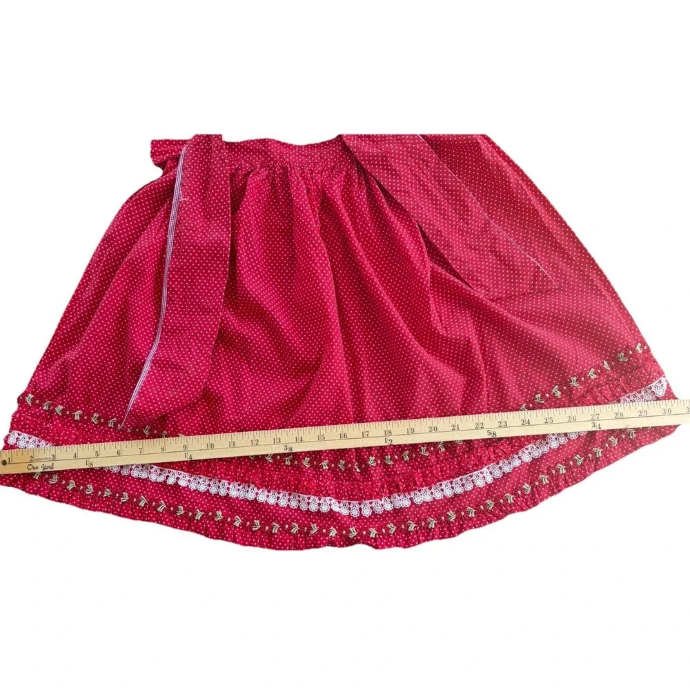 Vintage Red Polka Dot Prairie Apron Lace Trim Cottagecore Farmhouse Hostess